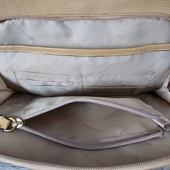 Calvin Klein Leather Beige Carryall Organizing Tote Shoulder Bag - Picture 5 of 14